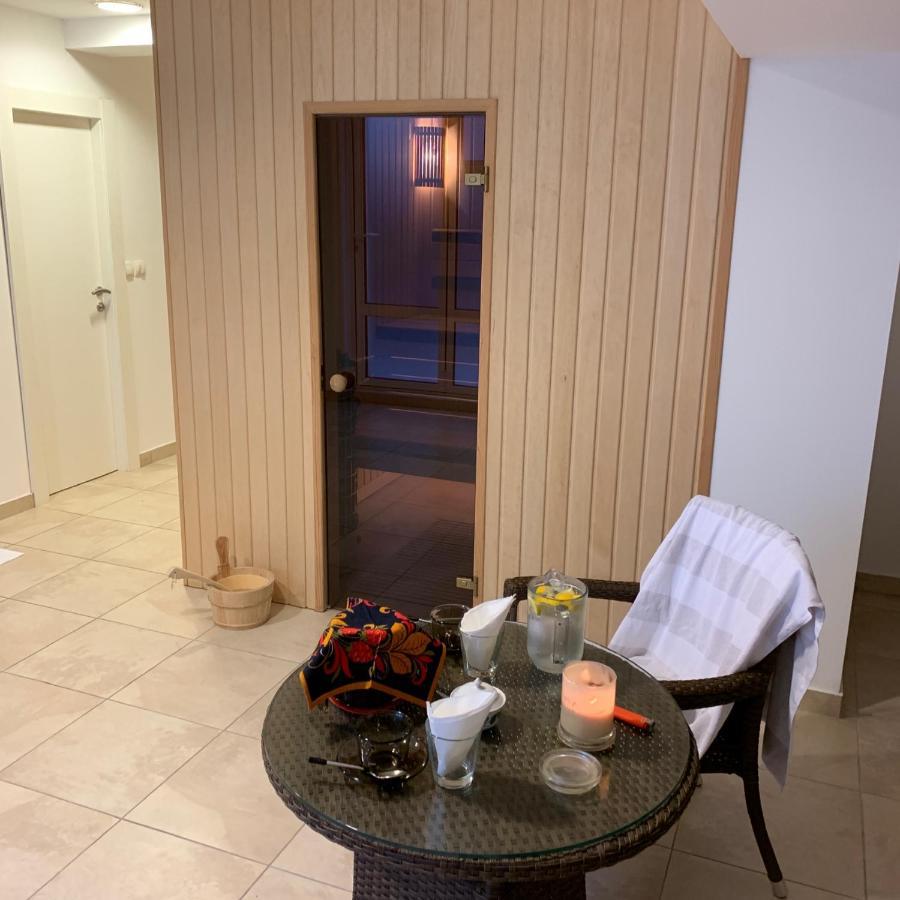 Villa Monte Boutique Apartments In Herceg Novi Bagian luar foto